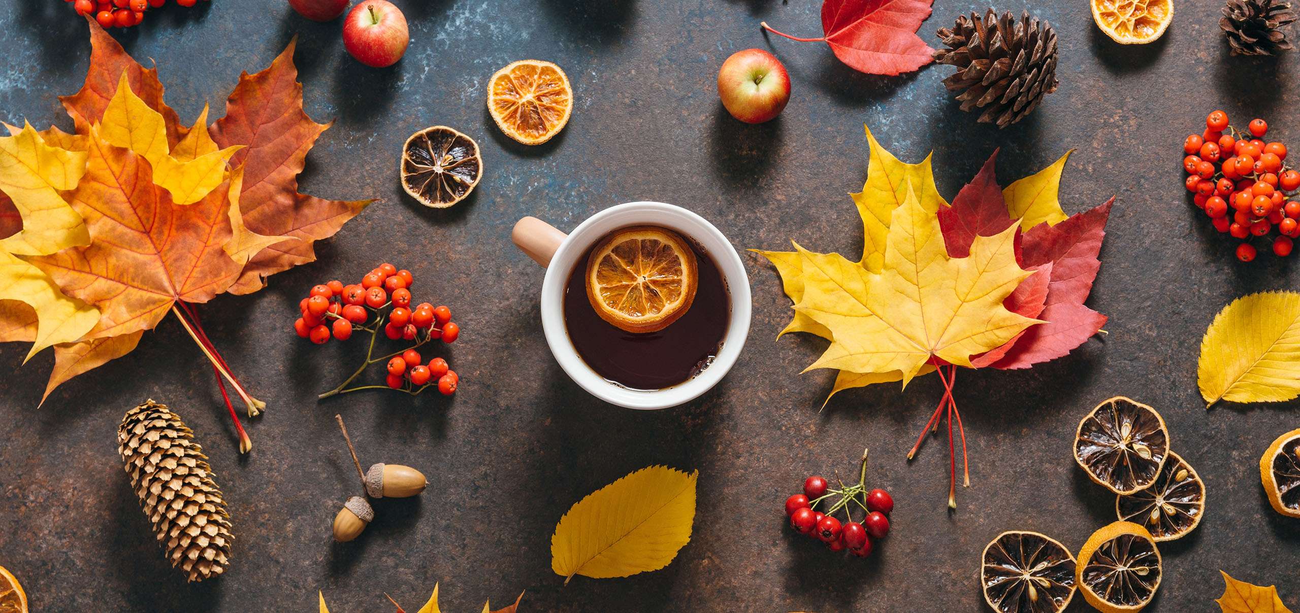 Autumn,Mood,Flat,Lay,With,Cup,Of,Tea,,Fallen,Leaves,
